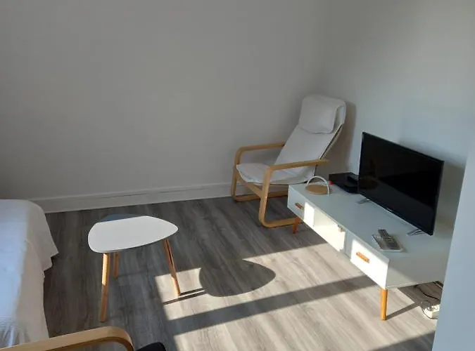 L'escale Champenoise , Wifi Garage Parking Prive Gratuit *